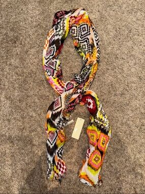 Collectioneighteen Vibrant Multicolor Geometric Lightweight Women’s Scarf